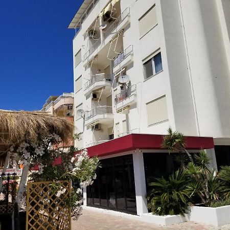 Dea Apartment Durrës Esterno foto