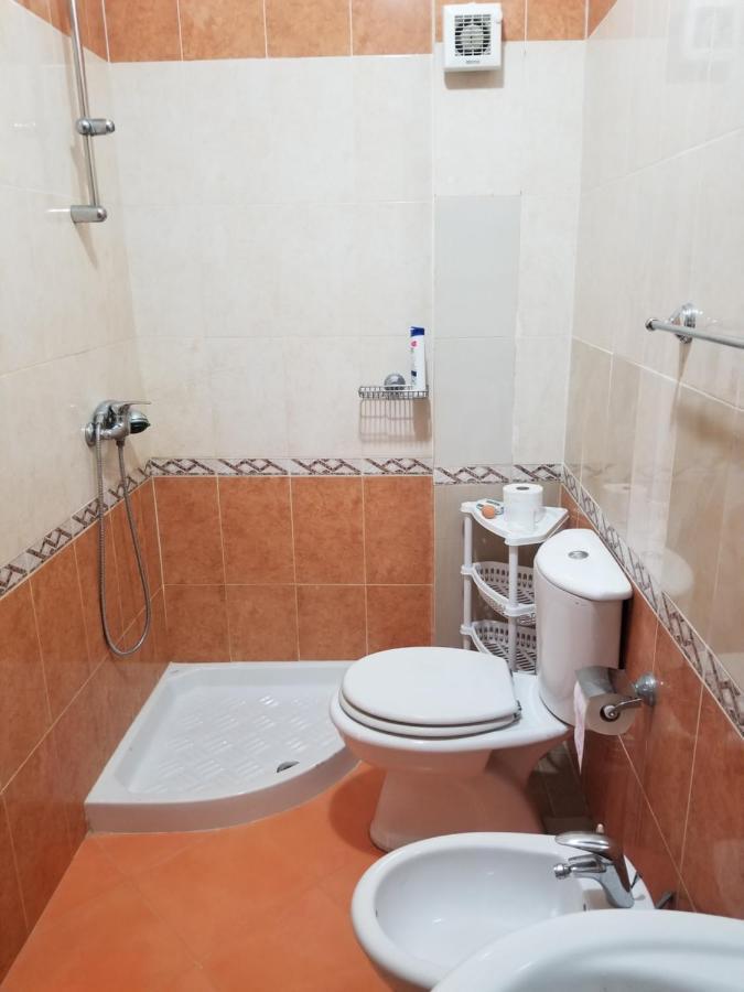 Dea Apartment Durrës Esterno foto
