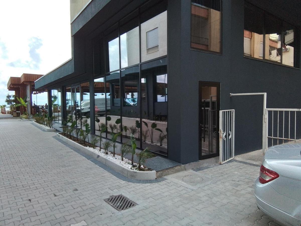 Dea Apartment Durrës Esterno foto